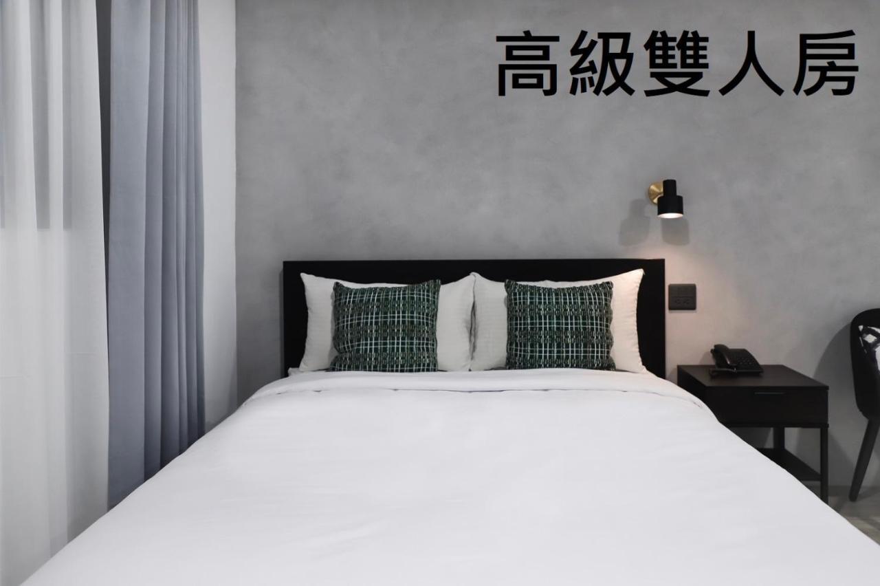 Tzu Chi Hotel Pingtung Eksteriør billede